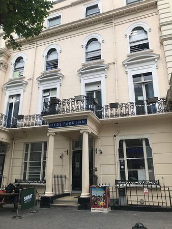 Smart Hyde Park Inn Hostel — Property