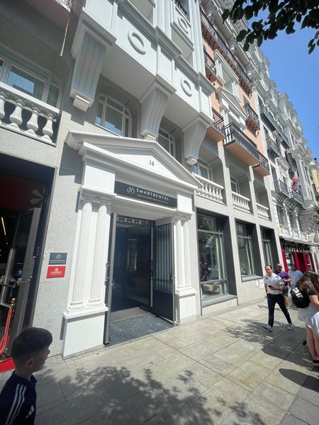 SmartRental Collection Gran Via Capital — Property