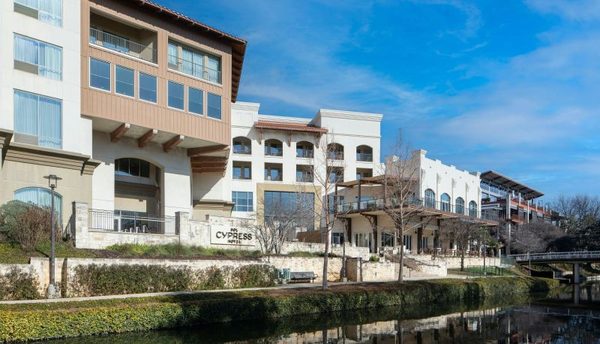 Sol Cypress San Antonio A Tribute Portfolio Hotel — Property