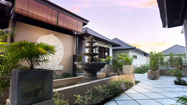 Solo Villas Retreat — Property