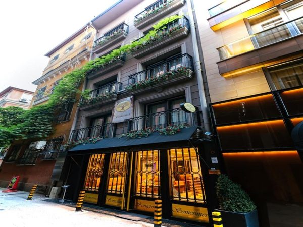 Sometimes Hotel Istanbul — Property