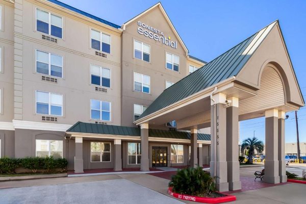 Sonesta Essential IAH Airport JFK Boulevard — Property