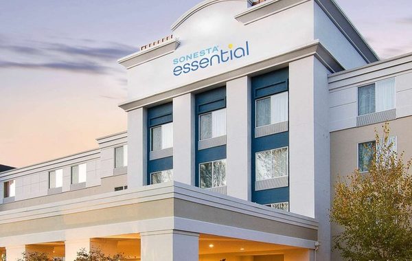 Sonesta Essential IAH Airport JFK Boulevard — Property