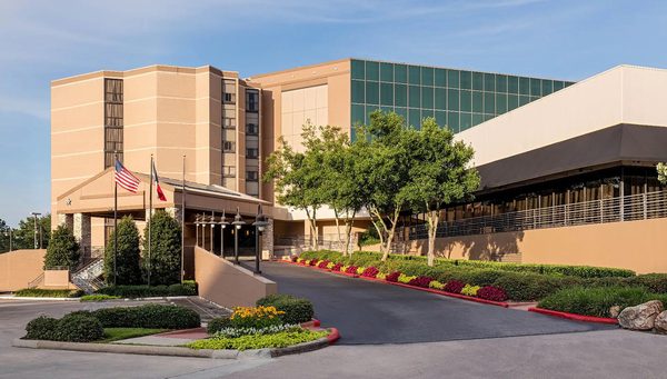 Sonesta Hotel Houston IAH Airport — Property