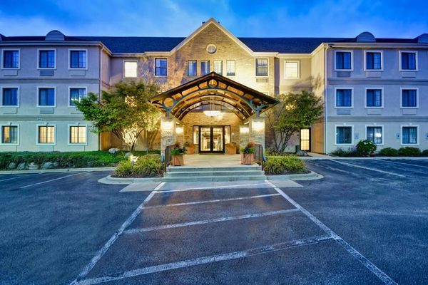 Sonesta Milwaukee West Wauwatosa — Property