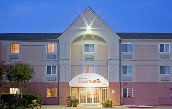Sonesta Simply Suites Houston Brookhollow — Property