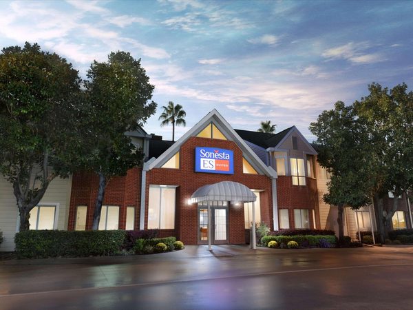 Sonesta Simply Suites Houston NASA Clear Lake — Property