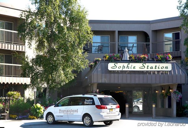 Sophie Station Suites — Property