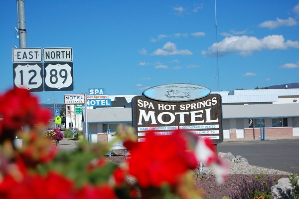 Spa Hot Springs Motel — Property