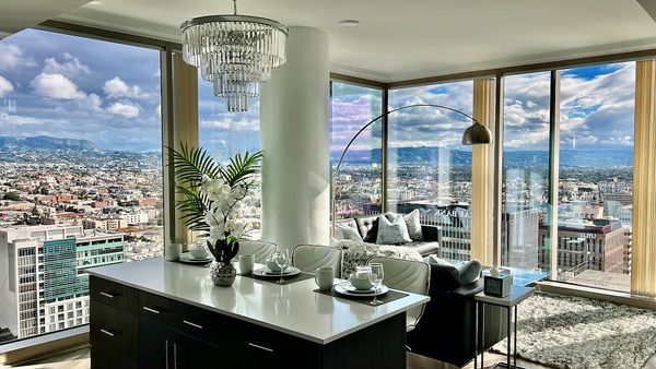 Space Pods Hollywood Coed Living B B Los Angeles California — Property