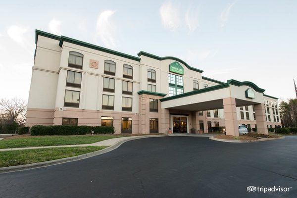 Spark by Hilton Charlotte Tyvola I 77 — Property