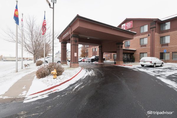 Spark By Hilton Denver International Airport — Property