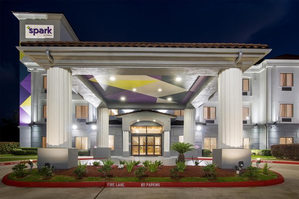 Spark By Hilton Houston Hobby Airport — Property