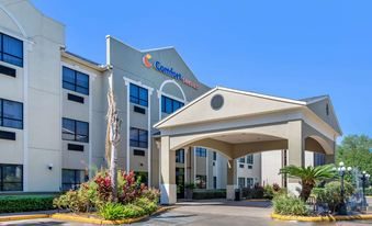 Spark by Hilton Houston near the Galleria — Property