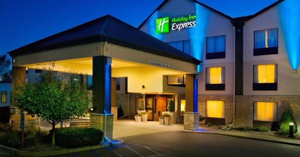 Spark by Hilton La Crosse Onalaska — Property