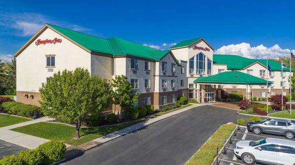 Spark by Hilton Salt Lake City Central — Property