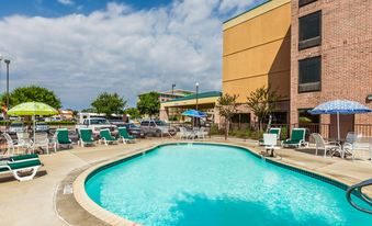 Spark By Hilton San Antonio Northwest Near Six Flags — Property