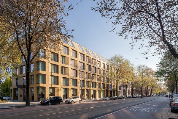 Spinoza Suites — Property