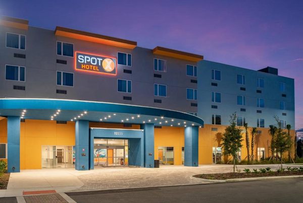 Spot X Hotel Orlando intl Dr By The Red Collection Orlando Florida — Property