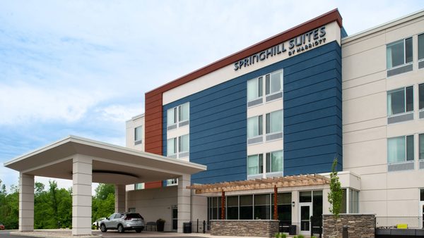 Springhill Suites by Marriott Elizabethtown — Property