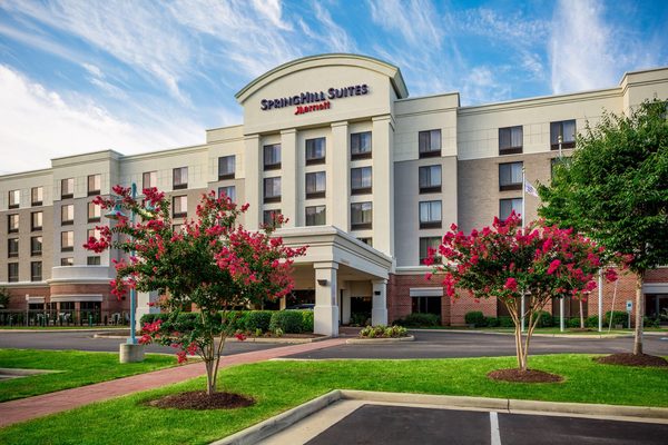 SpringHill Suites by Marriott Hampton — Property