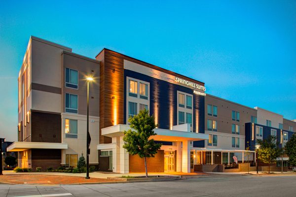 SpringHill Suites by Marriott Kansas City Plaza — Property