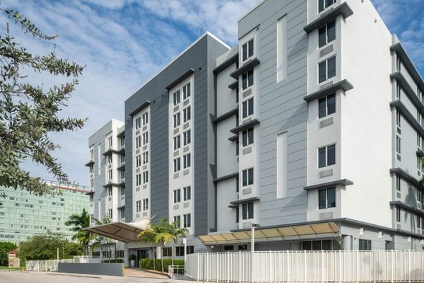 SpringHill Suites by Marriott Miami Downtown Medical Center — Property