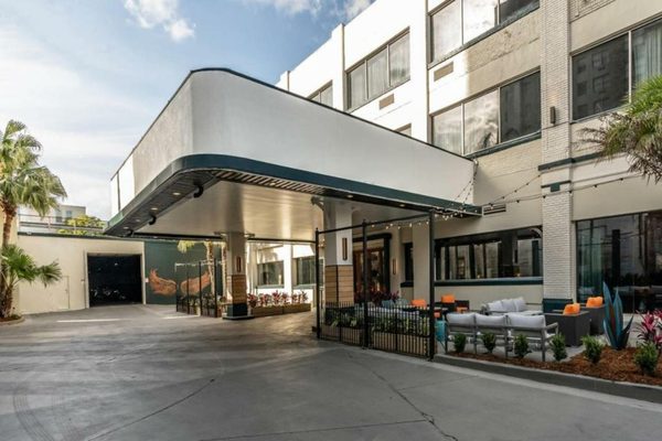 St Charles Coach House an Ascend Collection Hotel — Property