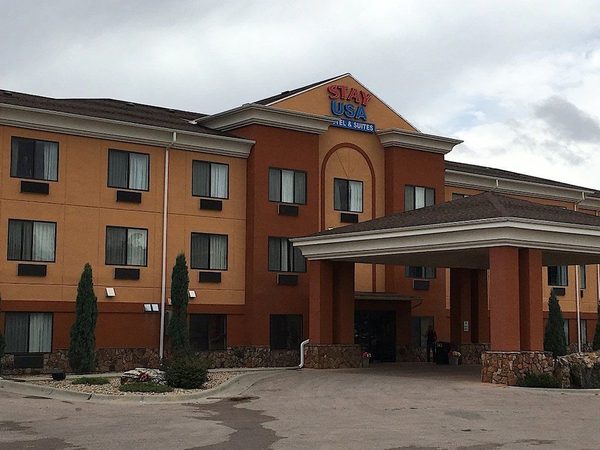Stay USA Hotel and Suites — Property