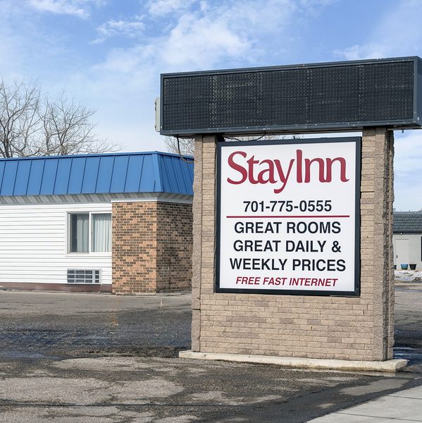 StayInn — Property