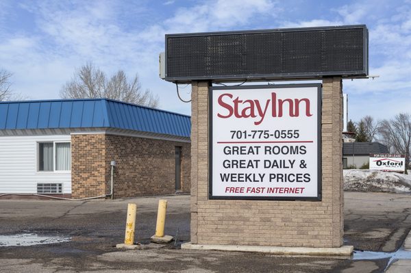StayInn — Property