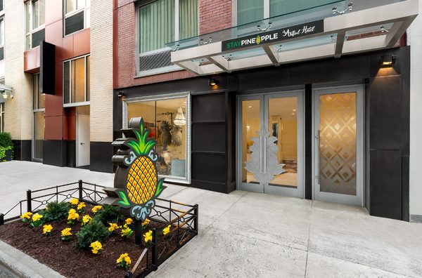 Staypineapple An Artful Hotel Midtown New York New York City New York — Property