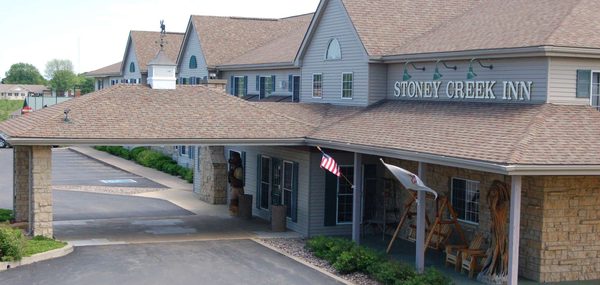 Stoney Creek Inn Galena Illinois — Property