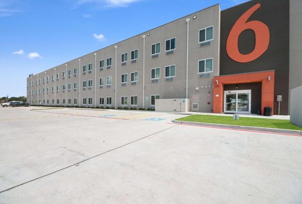 Studio 6 Corpus Christi TX North — Property