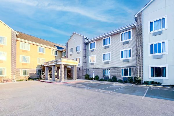 Studio 6 Extended Stay Memphis Airport TN — Property