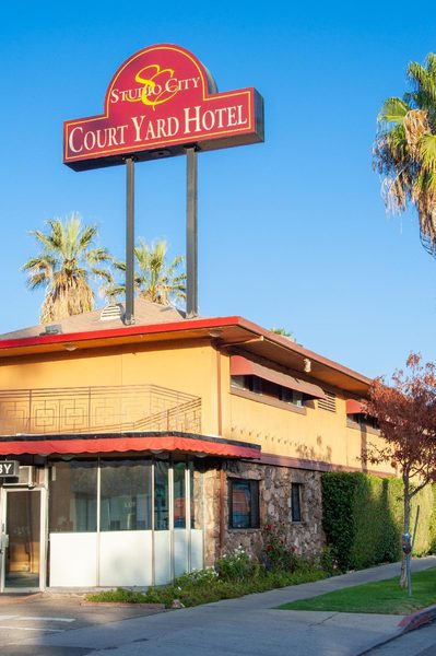 Studio City Inn Los Angeles California — Property