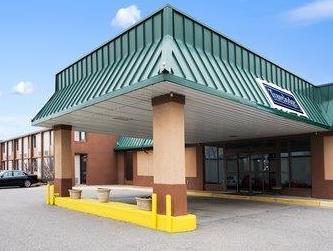 Sturgis Lodge and Suites Travelodge by Wyndham — Property