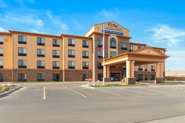 Sturgis Lodge and Suites Travelodge by Wyndham — Property
