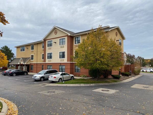 Suburban Studios Auburn Hills Detroit — Property
