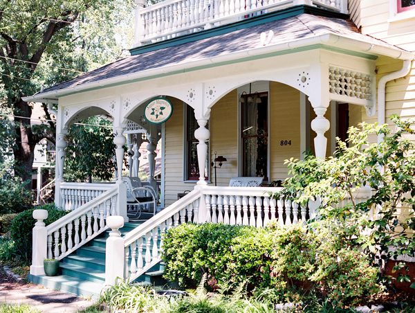 Sugar Magnolia Bed Breakfast — Property