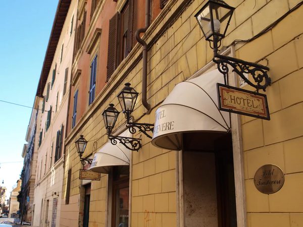 Suites Trastevere — Property