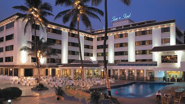Sun N Sand Hotel — Property