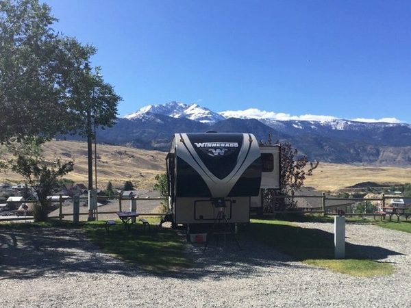 Sun Outdoors Yellowstone North — Property