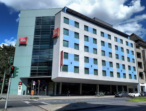 Sunday Hotel Berlin City West — Property