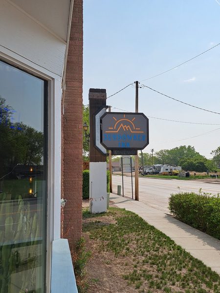 Sundowner Inn — Property