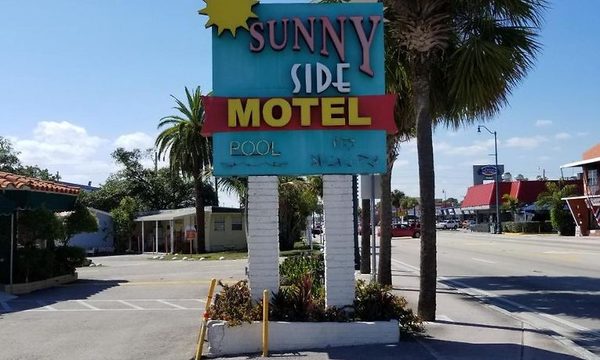 Sunnyside Motel Miami Florida — Property