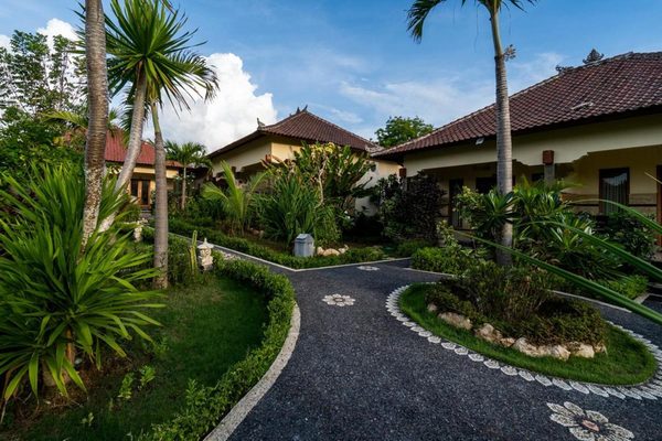 Sunset Garden Nusa Lembongan — Property