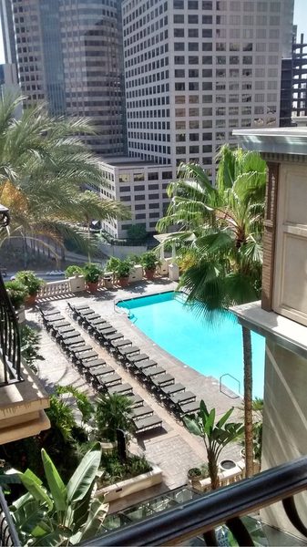 Sunshine Suites at The Piero Los Angeles California — Property