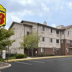Super 8 by Wyndham Baltimore Essex Area — Property