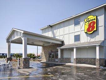 Super 8 by Wyndham Coeur d Alene — Property